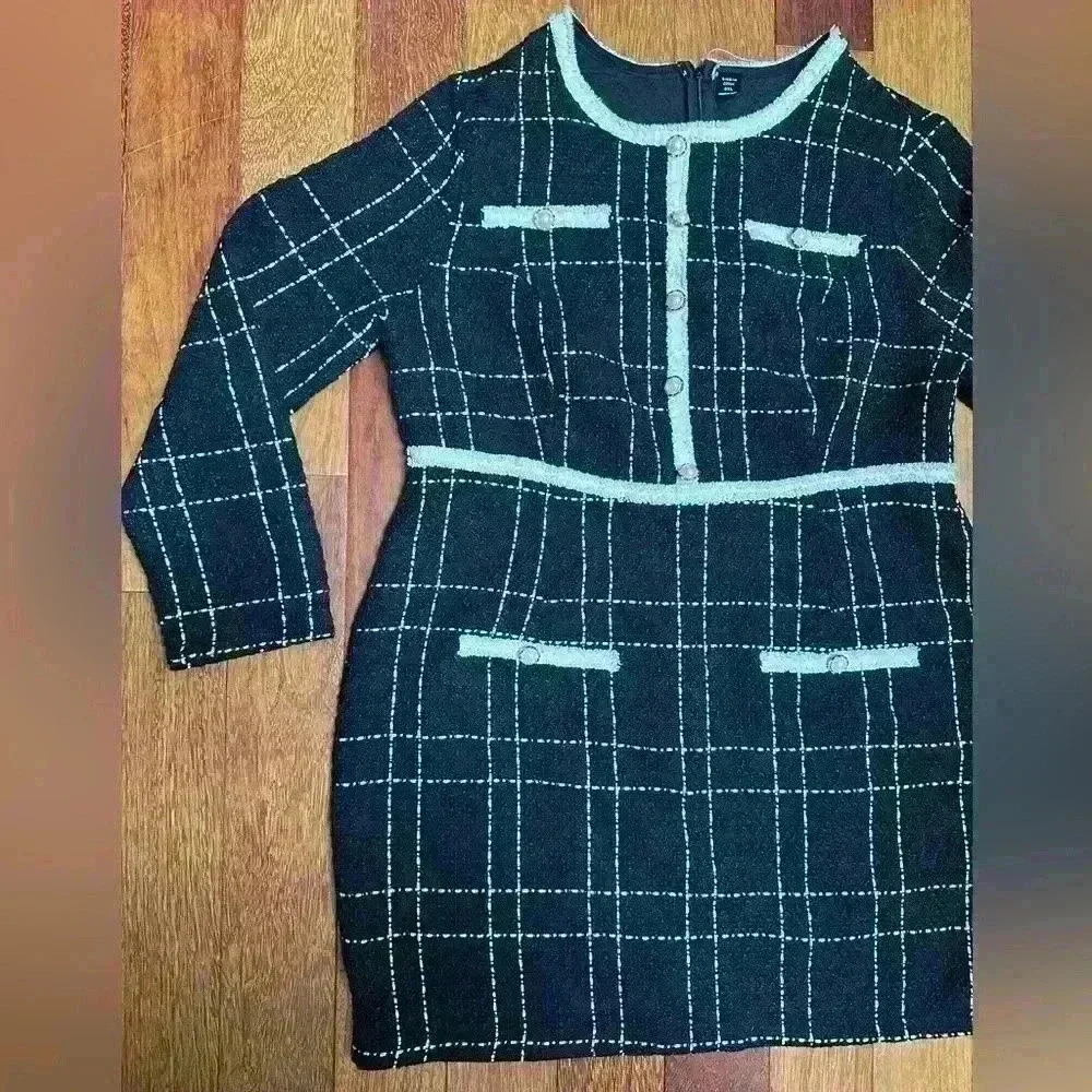 SHEIN | Privé Plaid Print  Button Detail Fitted Dress Size XL - Picture 4 of 10